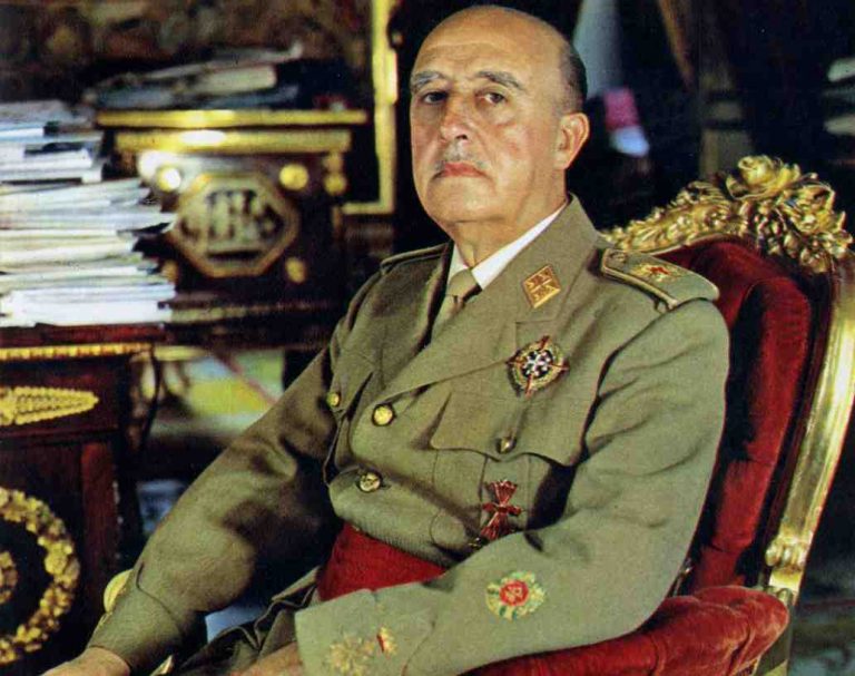 El Tribunal dicta entrega supervisada de bienes del generalísimo de los Ejércitos Franco a su familia