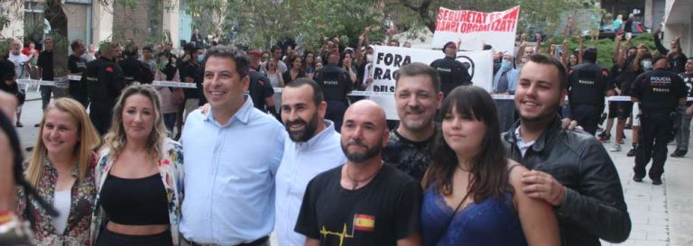 Vídeo presentación de la Agenda España en Mataró (Barcelona) plantado cara al separatismo y ultras