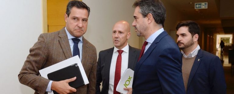 Castilla y León| VOX no cambia en el poder y bloquea una (DI) del PSOE porque la «violencia no tiene género»
