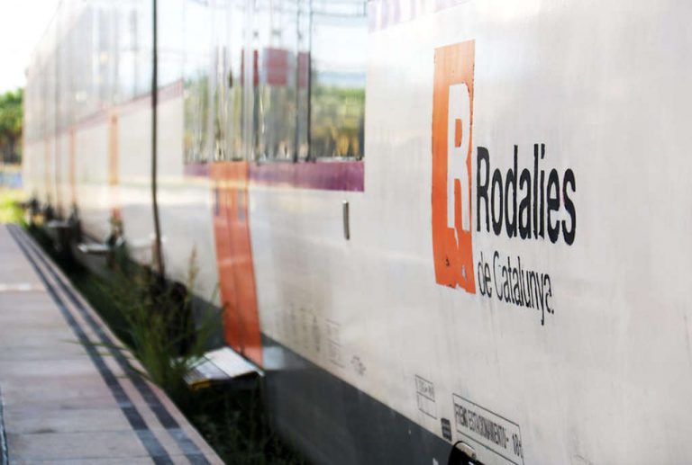 HUELGA GENERAL RENFE Y ADIF| Los sindicatos volverán a convocar nuevas jornadas de huelga si Pedro Sánchez incumple
