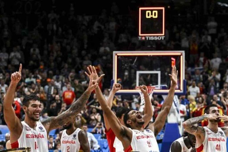 La selección española de baloncesto redondea en Berlín el cuento de hadas del Eurobasket con medalla de oro ante Francia (88-76)
