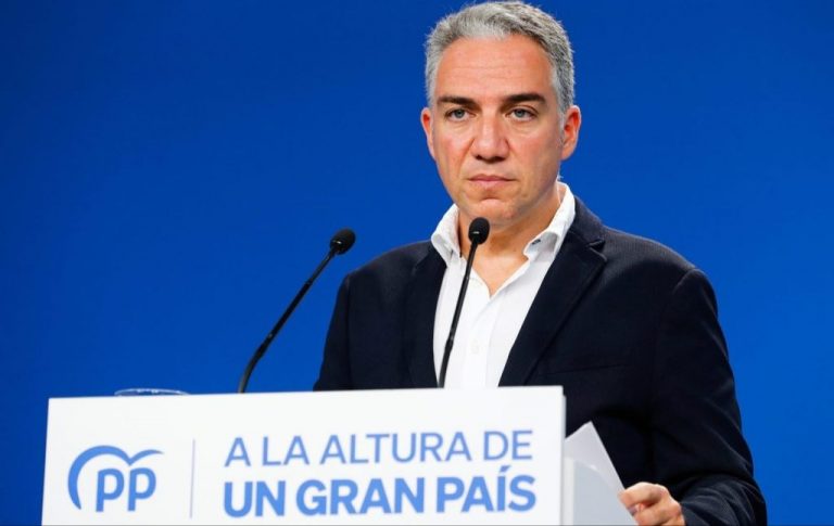 Bendodo: «Tezanos manipula las encuestas del CIS a su antojo contra el PP y Podemos»