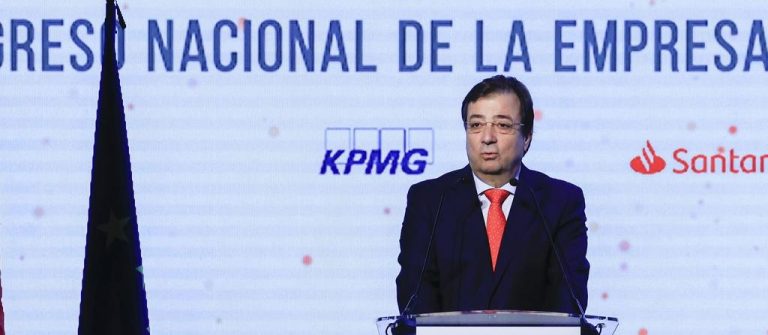 Vara: «Hay que acabar con los tópicos» sobre Extremadura. «El que quiera venga y los compruebe»