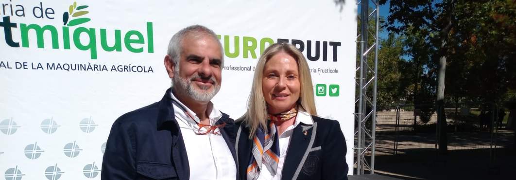 FOTOGRAFÍA. LÉRIDA (ESPAÑA), 02.10.2022. Carlos Carrizosa Torre y María Burrel Badia, en Lérida. Ñ pueblo (1)