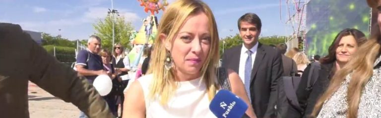 Meloni invita a Zelensky a Roma y reafirma el apoyo de Italia a Ucrania