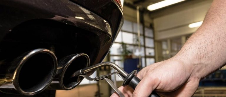 La UE prohíbe vender coches nuevos de gasóleo y gasolina en 2035