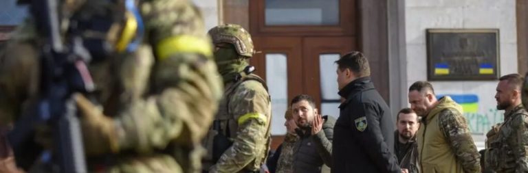 Zelenski visita Jersón tras ser recuperada de manos rusas