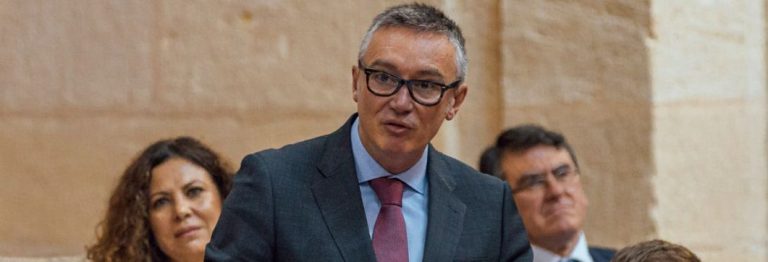 «Juntos echamos al socialismo corrupto de Andalucía y toca otra alternativa para echar a Sánchez»