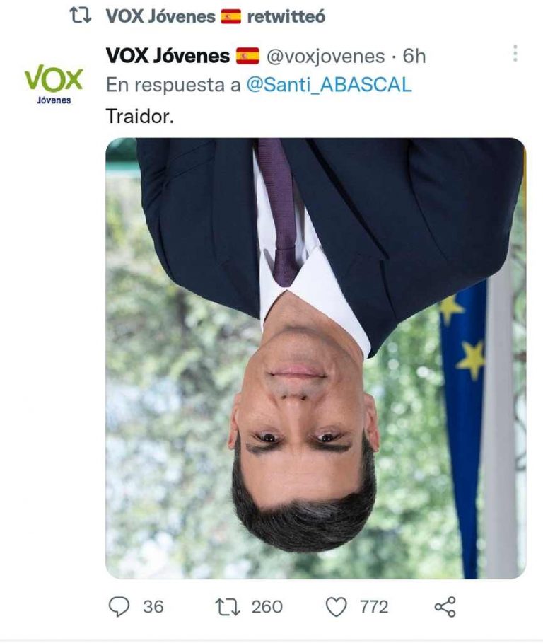 TRAIDOR| La juventud de VOX publica la foto de Pedro Sánchez Pérez Castejón cabeza abajo en rechazo a la derogación del delito de sedición y rebaja a la mitad de la penas de golpistas