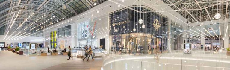 Barcelona| Diagonal Mar suma «Fútbol Emotion» a su amplia oferta comercial