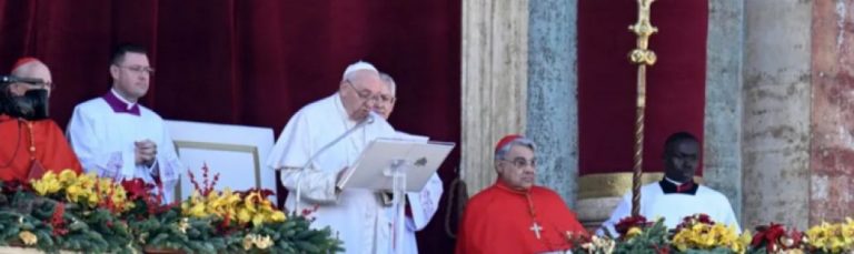 Navidad| El papa pide que cese la insensata guerra en Ucrania