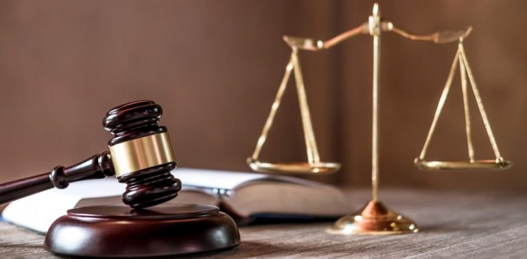 ¿Está permitido fumar marihuana en lugares públicos en España?