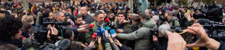 Abascal pide «responsabilidad al PP para presentar una moción de censura»