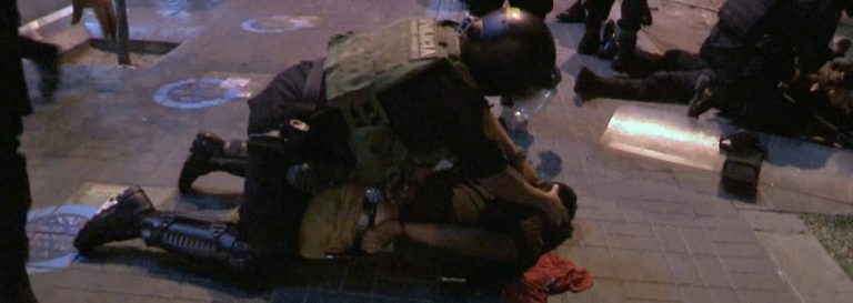 Perú| Suben a 22 los muertos en protestas que piden renuncia de la presidente y convocatoria electoral