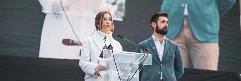 21E| España pide y plaza Cibeles responde