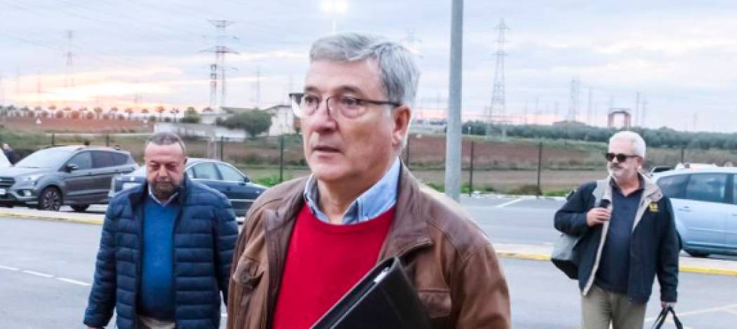 FOTOGRAFÍA. SEVILLA (ESPAÑA), 02.01.2022. Francisco Vallejo (d), responsable de Innovación y condenado a siete años y un día y a 18 años de inhabilitación. Efe