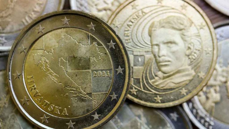 Croacia comienza a usar el euro