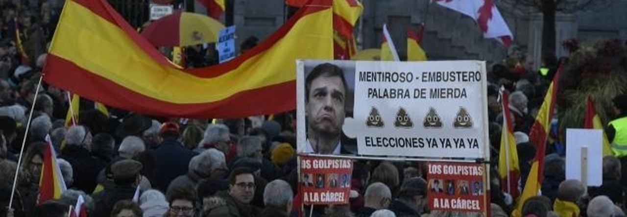 manifestación Plaza Cibeles, Ñ Pueblo