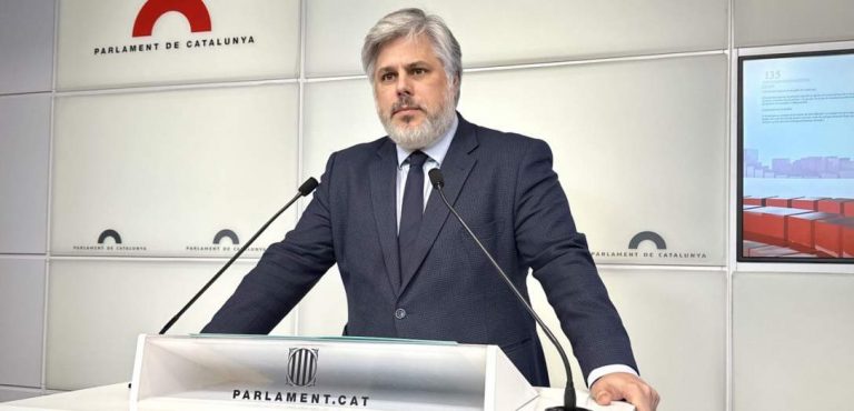 JxCat sobre pacto PSC-ERC: «Vuelve el tripartito a Cataluña de mano de Aragonés» y ERC