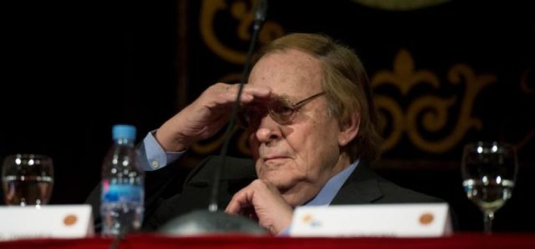 Moción censura Vox| Tamames al Congreso: «Declaro conocer y aceptar mi inclusión como candidato a la Presidencia del Gobierno de España»