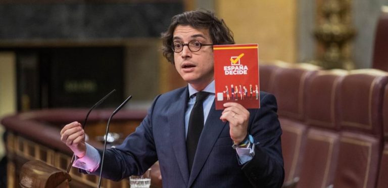 Figaredo: «Aquellos que pactan con el PSOE que se aparten»