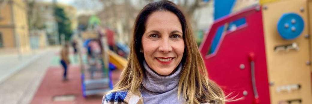 FOTOGRAFÍA. SALOU (TARRAGONA) ESPAÑA, 17.02.2023. La coordinadora de VOX Salou, Ana Belén Rodríguez Ros (Anabel Rodríguez). Lasvocesdelpueblo (Ñ Pueblo)