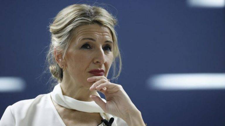 Yolanda Díaz pide evitar un pacto independentismo (JxCat) y PP en Barcelona