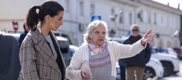 Vecinos Villaverde (Madrid): «Estamos hartos de la inseguridad». «Tienen más clientes el narcopiso de enfrente que el hiper en el que trabajamos»