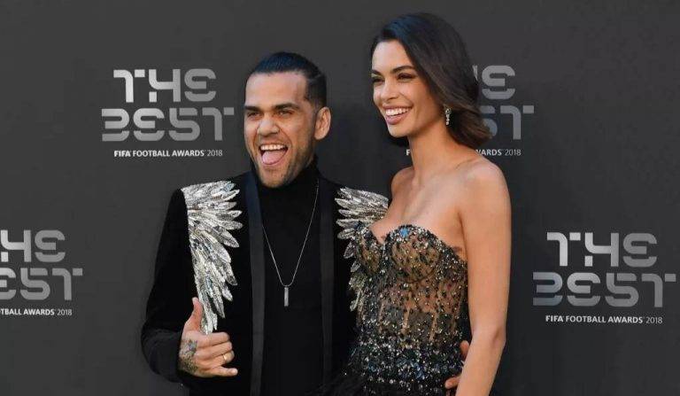 Caso Alves| Dani Alves y su mujer la modelo Joana Sanz han roto. Cronología de una caída en picada del ex futbolista de FC Barcelona en prisión por supuesta violación sexual en discoteca