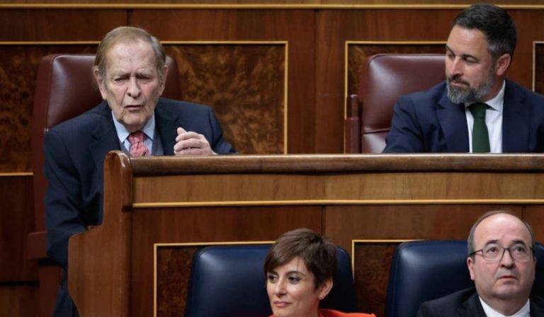 Moción de censura Tamames| «Los 52 de VOX» votarán ‘si’ mientras el centroizquierda (PP y Cs) apoyará la continuidad de Pedro Sánchez en el poder
