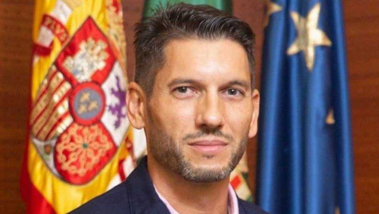 El funcionario del Ministerio de Interior Adrián García Martínez Onil alcaldable VOX a la alcaldía de San Vicente del Raspeig (Alicante)