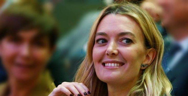 España| La presidente de Inditex Marta Ortega no se sube el sueldo que asciende a 1.000.000 euros anuales