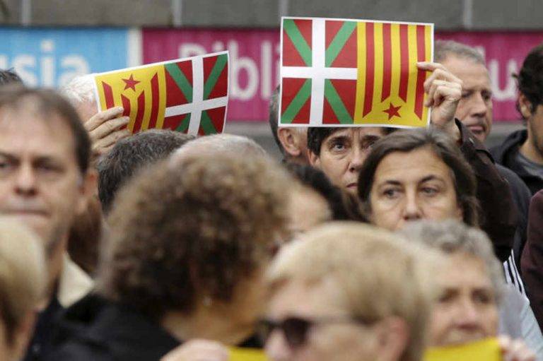 Navarra| El juez: La plaza de la Constitución de Pamplona debe traducirse al dialecto euskera