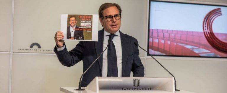 Cataluña| ERC, CUP, Comuns, JxCat y PSC tienen «barra libre» para difundir odio contra España