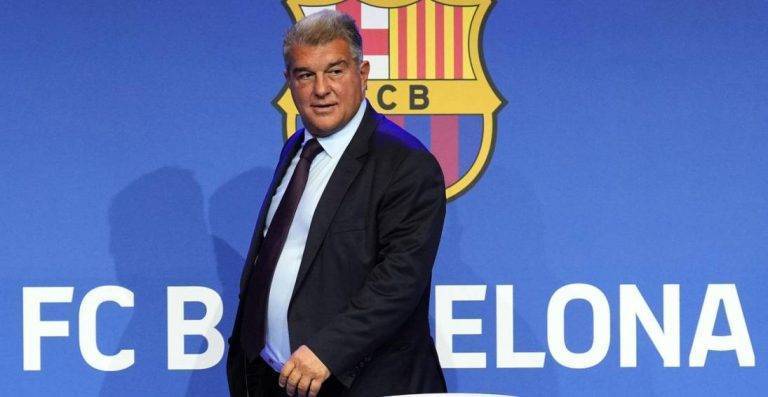 El juez imputa al presidente del FC Barcelona Joan Laporta Estruch por pagar a los árbitros