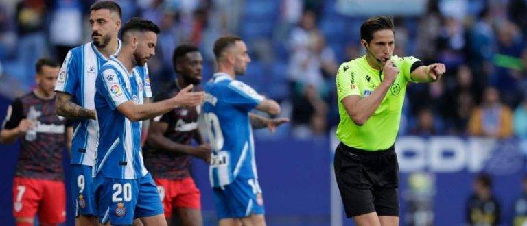 Errores del Arbitraje (VAR) que perjudican al Espanyol| «Nos sentimos perjudicados. Tenemos que decir ¡basta!»
