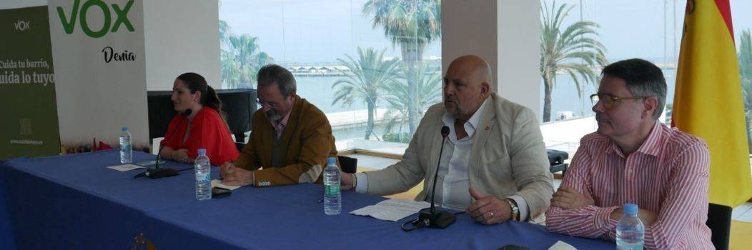 FOTOGRAFÍA. DENIA (ALICANTE) ESPAÑA, 29.04.2023. Ana Vega Campos, Carlos Flores Juberías, Eduardo Luis Ruiz Navarro, Félix Redondo Belzunce. Lasvocesdelpueblo (Ñ Pueblo) (4)