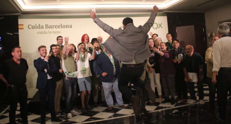 La letra pequeña de Asamblea extraordinaria de VOX del 27E