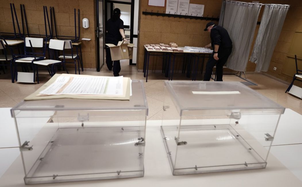FOTOGRAFÍA. PAMPLONA (ESPAÑA), 26 DE MAYO DE 2023. Preparativos para las elecciones municipales y autonómicas del 28M. Efe (2)