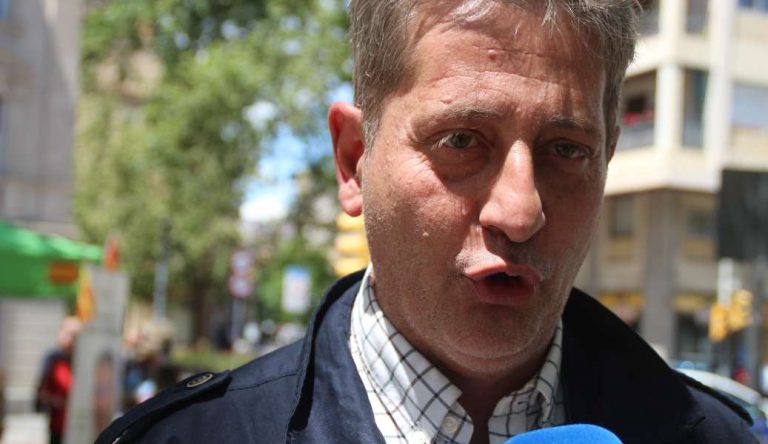 El alcaldable Daniel ve posible un «Gobierno» de VOX en Esplugas de Llobregat