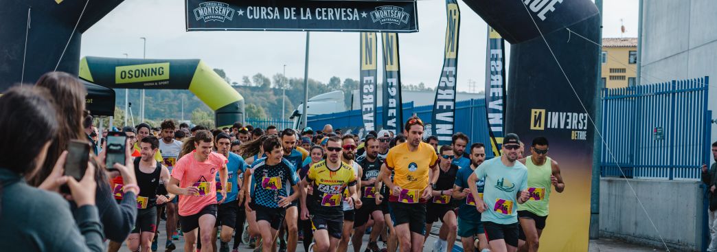 FOTOGRAFÍA. SAN MIGUEL BALEÑÁ (BARCELONA) ESPAÑA, 22 DE MAYO DE 2023. Sexta edición Carrera de la Cerveza disputada en San Miguel de Baleñá. Ñ Pueblo (6)