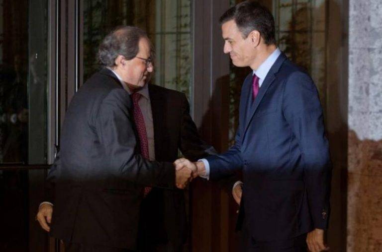 Sánchez negocia con Torra en vísperas de otra insurrección