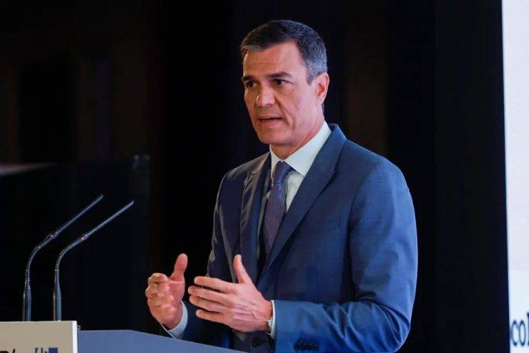 Pedro Sánchez: «Abascal va a ser vicepresidente del Gobierno». «Eso no lo niega nadie». «Un Gobierno VOX y PP va a romper la UE» con «graves consecuencias en España»