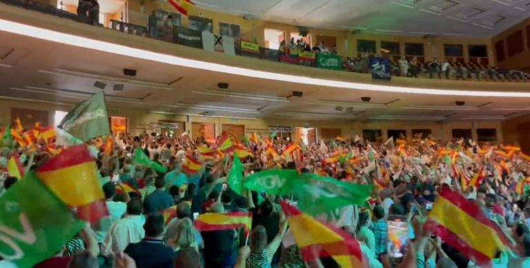 Candidato Abascal: El Gobierno de VOX «va a terminar con leyes que atacan a las mujeres»