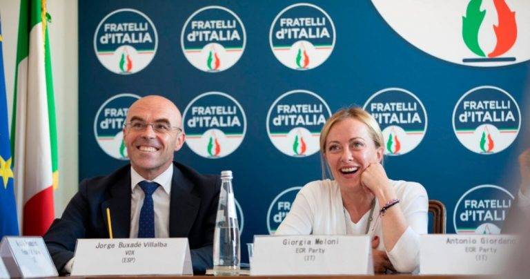 Giorgia Meloni y Jorge Buxadé reelegidos presidente y vicepresidente de ECR