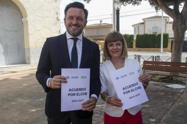 Primer Gobierno de VOX en coalición con el PP en Elche (Alicante) 