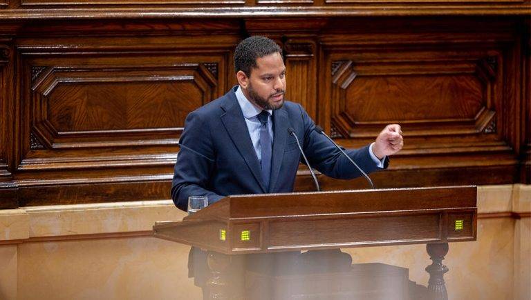 VOX ve en la remodelación del Gobierno Aragonés el «fracaso absoluto» de las políticas de ERC con la «complicidad» del PSC
