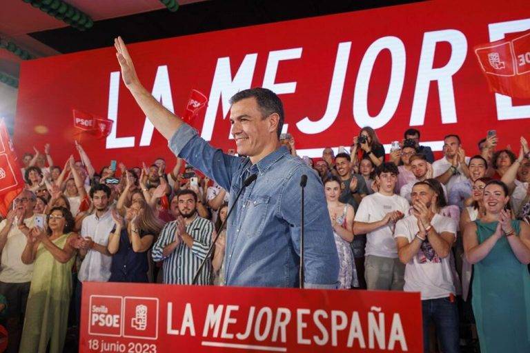 Pedro Sánchez: «España no se merece un Gobierno VOX y PP», hay que «salir a votar masivamente al PSOE» el 23J