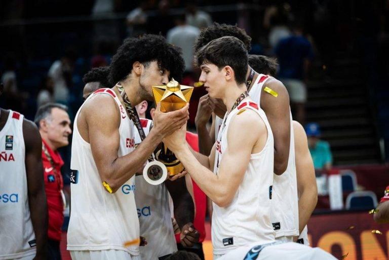 España se proclama campeón del mundo por segunda vez tras derrotar Francia en Debrecen (Hungría) 73-69