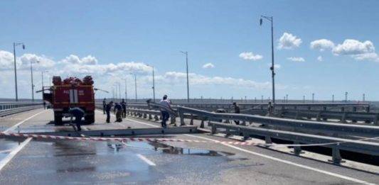 FOTOGRAFÍA. CRIMEA (UCRANIA), 18 DE JULIO DE 2023. Rusia aseguró hoy haber frustrado un nuevo ataque de Ucrania con 28 drones contra objetos en la anexionada península de Crimea, solo un día después del ataque efectuado con vehículos navales no tripulados contra el puente de Kerch. Efe